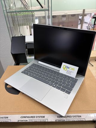 HP EliteBook 645 G11 14 16/500 GB | Tienda Física