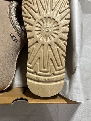 UGG Tasman Beige Talla 40