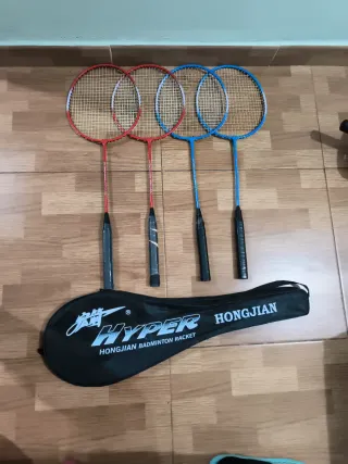4 Raquetas de Bádminton
