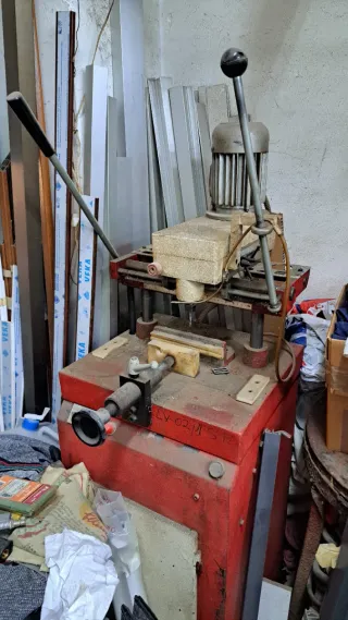 Copiadora para perfiles Aluminio y metal