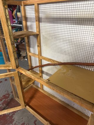 Jaula para mascotas de madera