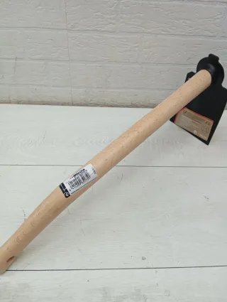 Azada ligera Bellota