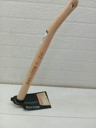 Azada ligera Bellota