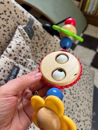 Hamaca Babybjorn con juguete