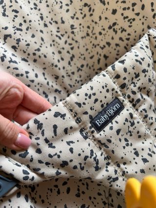 Hamaca Babybjorn con juguete