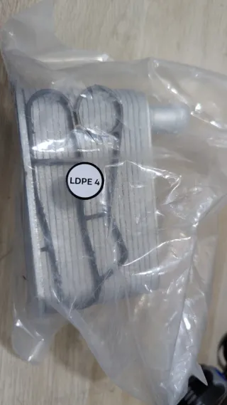 95036 Radiador de Aceite OE number	11422247204