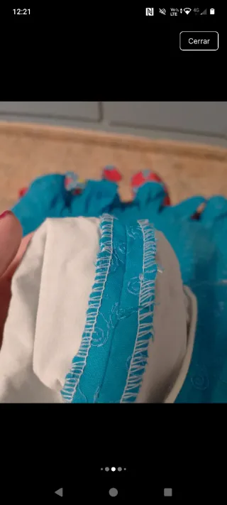 Traje de flamenca azul y rojo