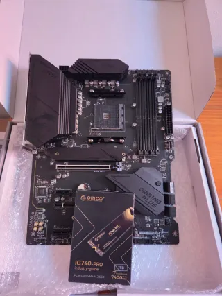 Placa Base MSI B550 + SSD NVMe ORICO 1TB