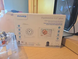 Vigilabebés Miniland