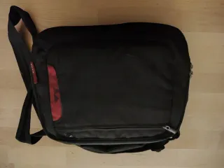 Netbook Toshiba NB500 Negro