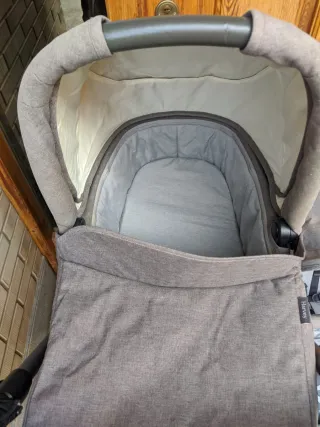 Capazo y silla de paseo Easywalker