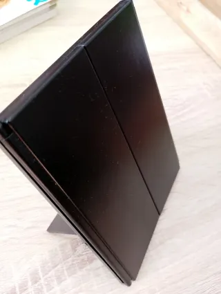 Specchio per trucco pieghevole con base