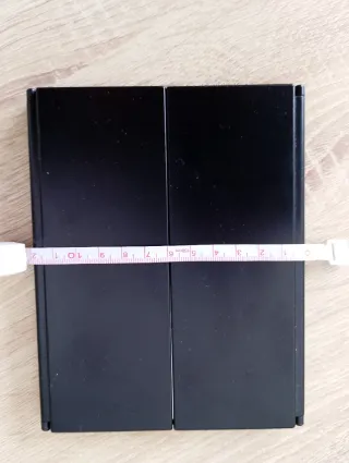 Specchio per trucco pieghevole con base