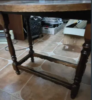 Mesa plegable redonda de madera