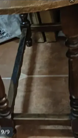 Mesa plegable redonda de madera