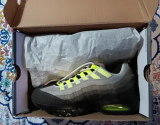 Nike Air Max 95 TT Gris/Verde Flúor Talla 42