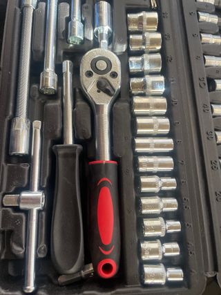 Maletín de herramientas con carraca