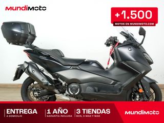 YAMAHA T-MAX 560