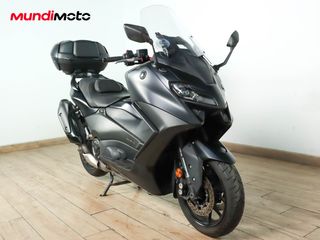 YAMAHA T-MAX 560