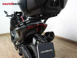 YAMAHA T-MAX 560