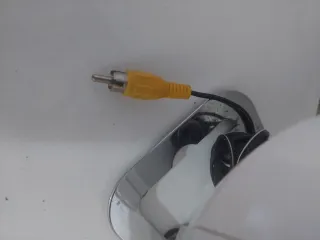 Altavoces Lenco Blancos y Plateados