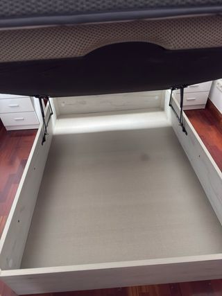 Pack Cama: Canapé + Colchón 135cm + 2 Mesitas