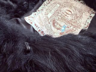 Chaqueta de piel negra