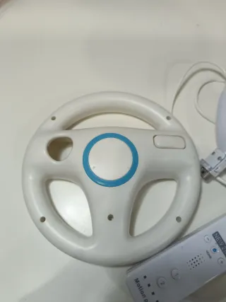 Mando Wii Motion Plus y volante