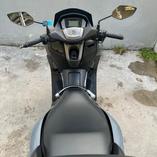 Yamaha Nmax 2024 Gris - Como Nueva