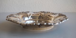 Plato Panera Alpaca Firma MEDHUR Antiguo