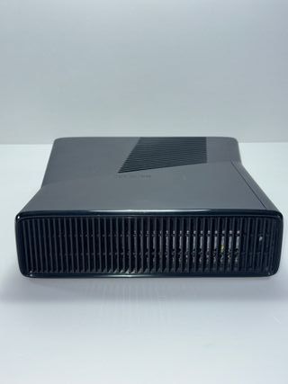 Xbox 360 S 250GB + Controller e FIFA 15