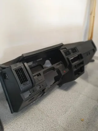 Salpicadero Nissan Terrano 1 y Nissan pick up D21