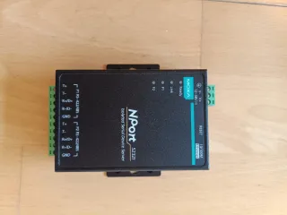 Moxa NPort 5232I-T