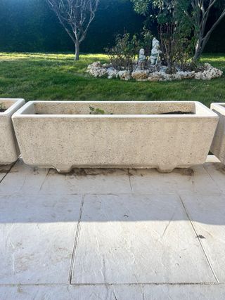 Vaso di pietra beige