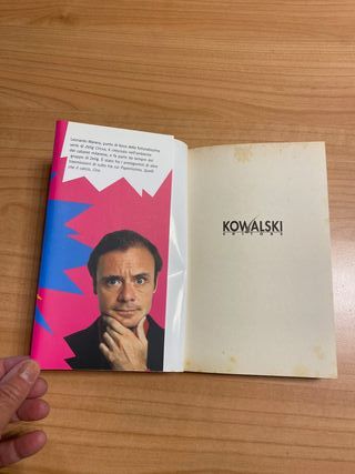 Libro "Sole cuore fluoro" di Leonardo Manera