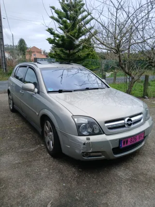 Opel Signum 2005