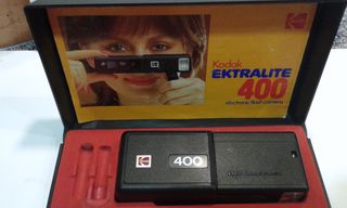 Cámara Kodak Ektralite 400 con estuche