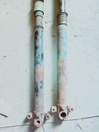 Base asiento y horquilla ossa 125