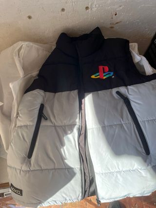 Chaleco Playstation Negro y Gris