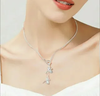 Collar-pulsera con colgante de libélulas