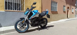 Voge 125R Naked Azul/blanco