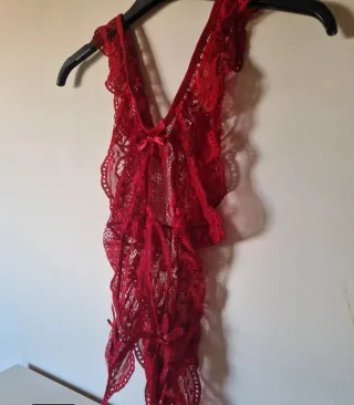 Lencería de encaje rojo Muy SEXY!