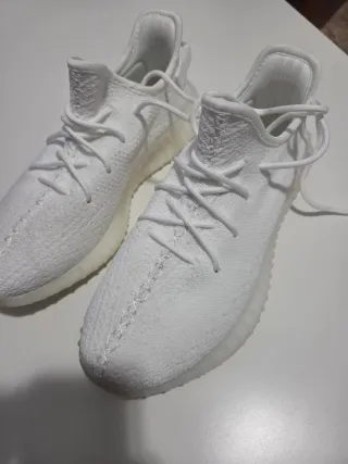 Adidas Yeezy Boost 350 V2 Triple White