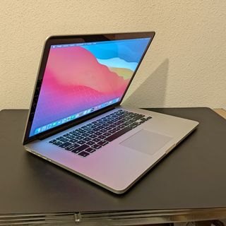 MacBook Pro 15" Mid. 2015 i7 4870HQ 2.5 16GB 256G