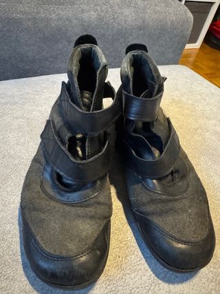 Botín bajo cómodo negro