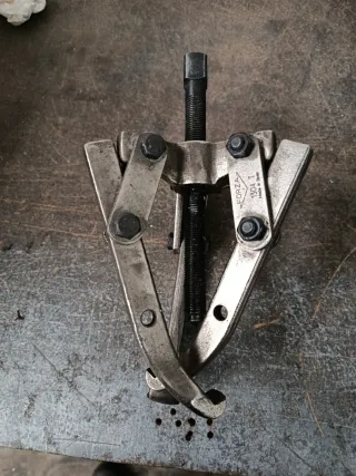 Extractor Poleas y Rodamientos Forza 1304 T