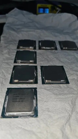 Lote 7x Intel Core i5 8400 CPUs