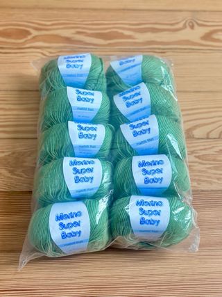 10 gomitoli lana verde Mittifil