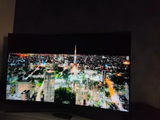 Samsung 49 Curva 4K UHD Smart TV HDR