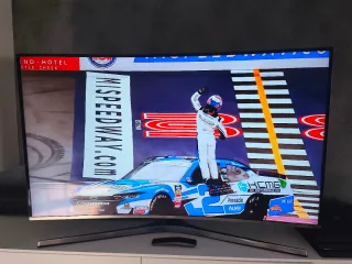 Samsung 49 Curva 4K UHD Smart TV HDR